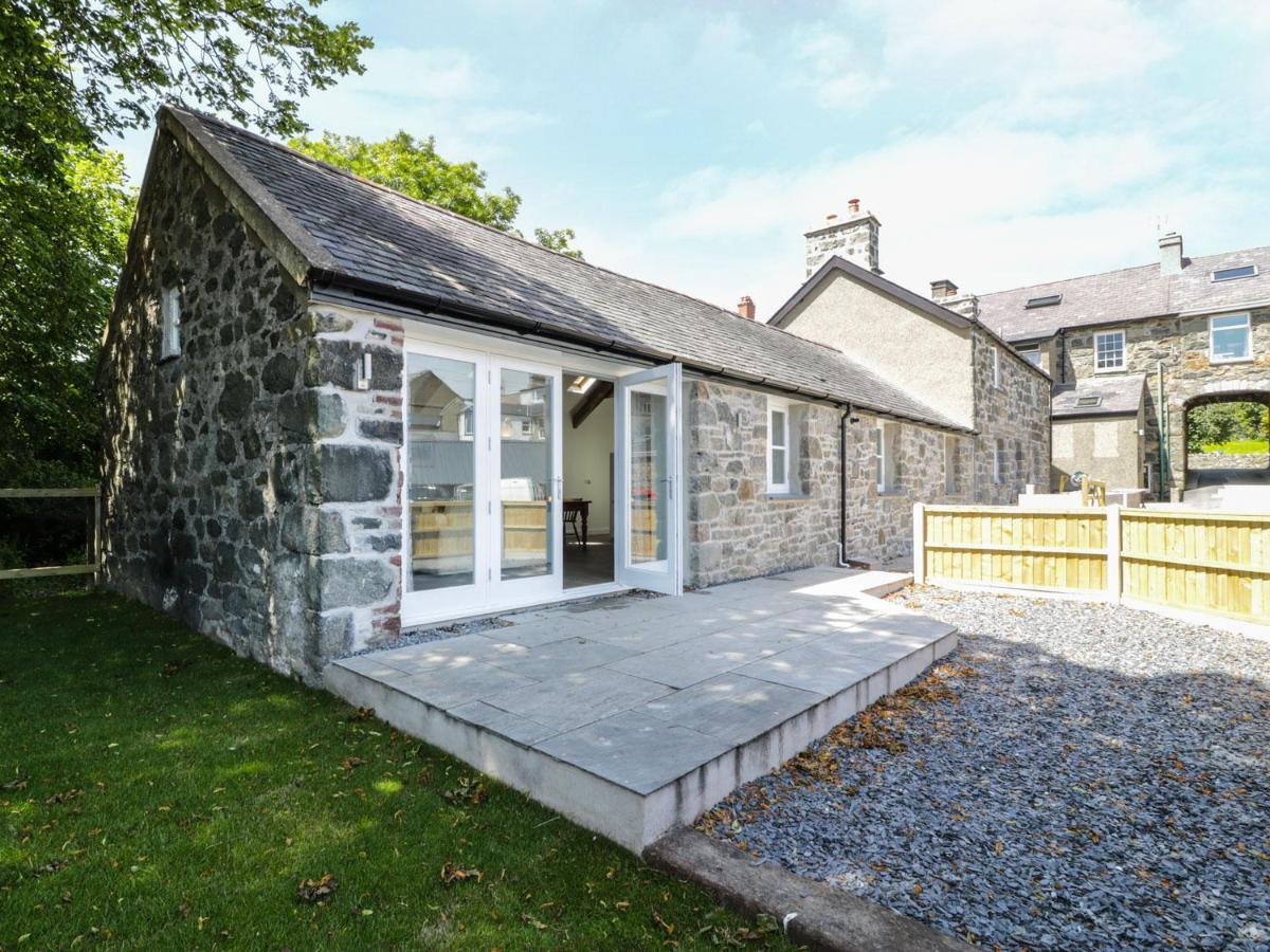 Cefn Bryn Bach Villa คริกเคียธ ภายนอก รูปภาพ