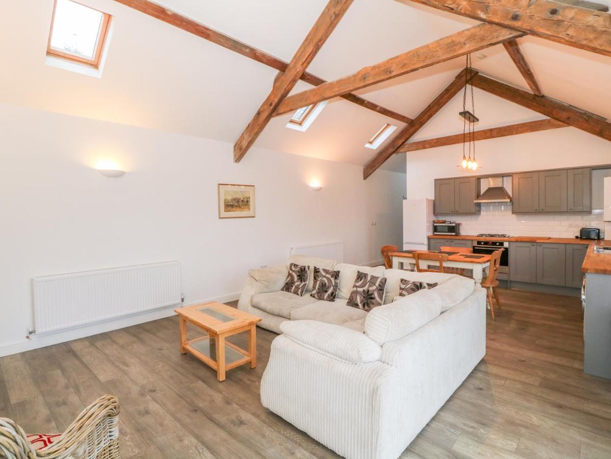Cefn Bryn Bach Villa คริกเคียธ ภายนอก รูปภาพ
